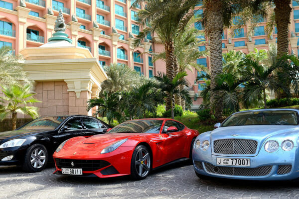 Rent Luxury Car Dubai: Redefine Travel with Style, Comfort & Prestige