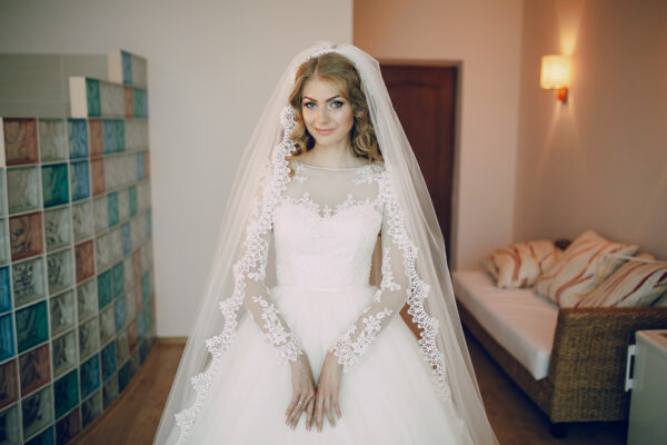 Different Styles of Wedding Veils